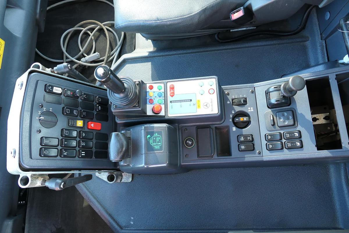 Gebraucht Unimog U400 Euro5 Typ 405 VarioPilot 6 Zylinder SFZ KOMMUNALHYDRAULIK EURO-5 COC