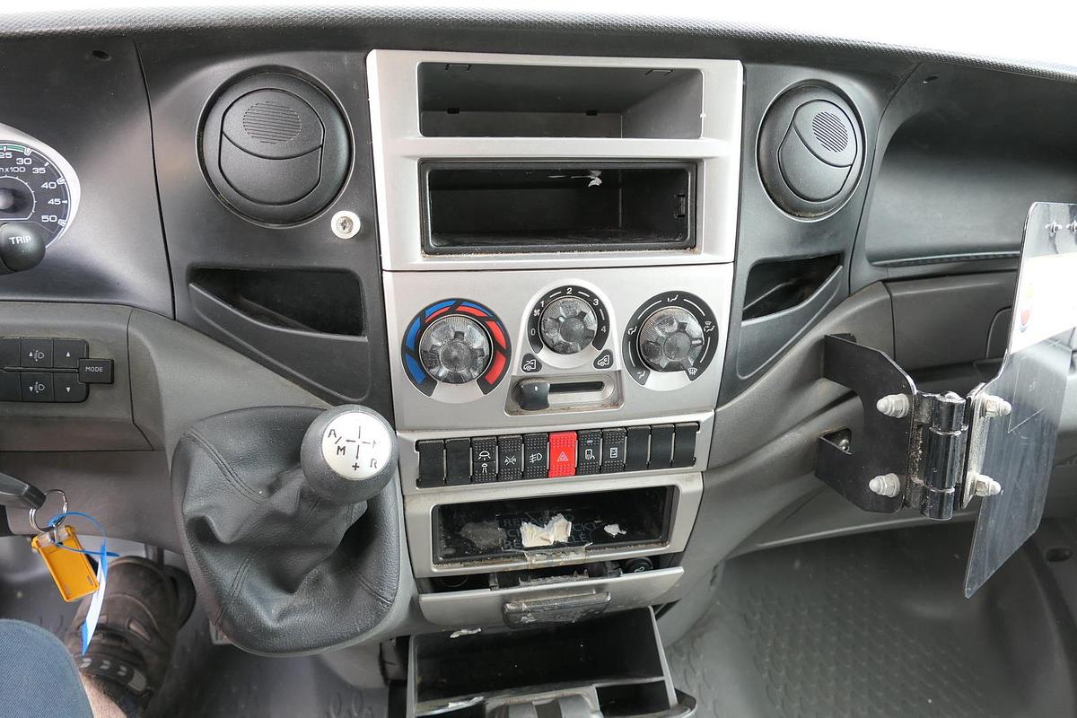 Gebraucht Iveco Daily 35 S11 C30C AUTOMATIK KAMERA MAXI Regale LUFT DURCHGANG