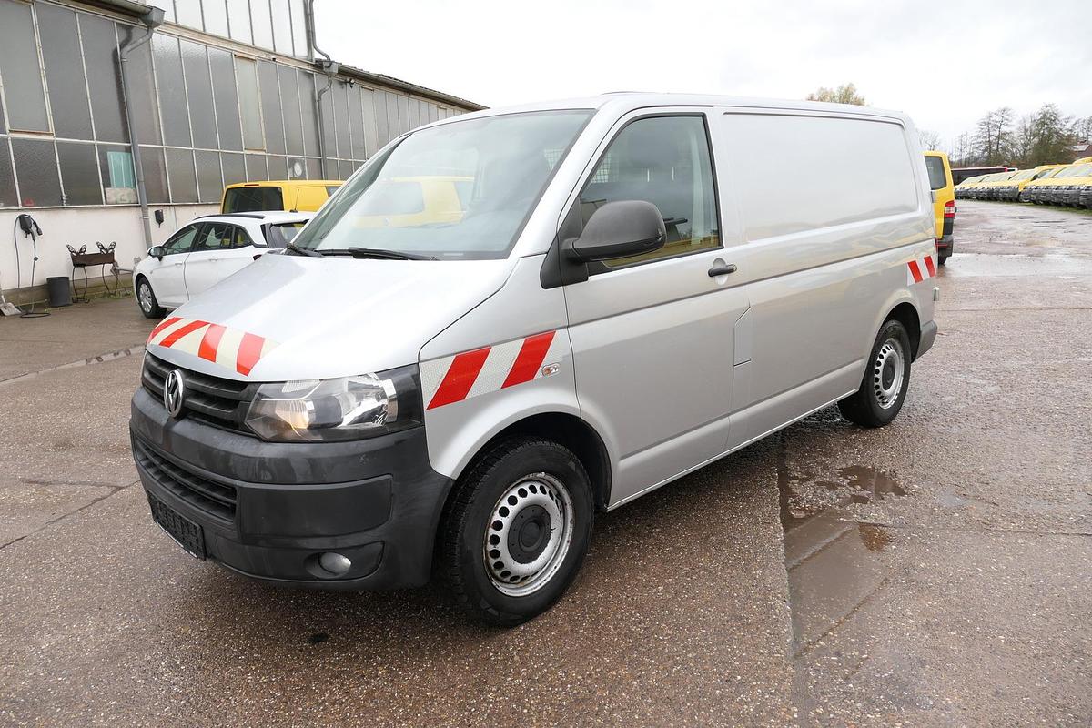 Gebraucht Volkswagen T5 Transporter 2.0 TDI 2-Sitzer 4 Motion AHK KLIMA COC WERKSTATTEINBAUTEN