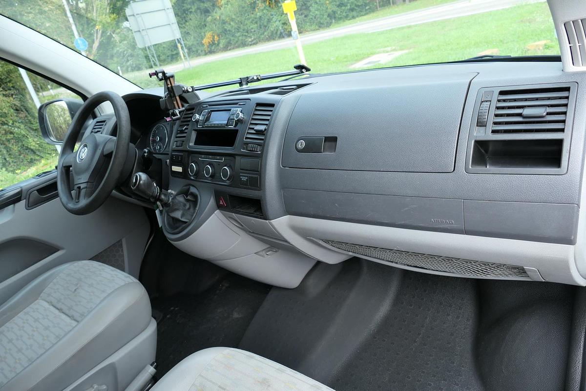 Gebraucht Volkswagen T5 Transporter 2.0 TDI 4Motion Flügeltür Klima AHK Standheizung