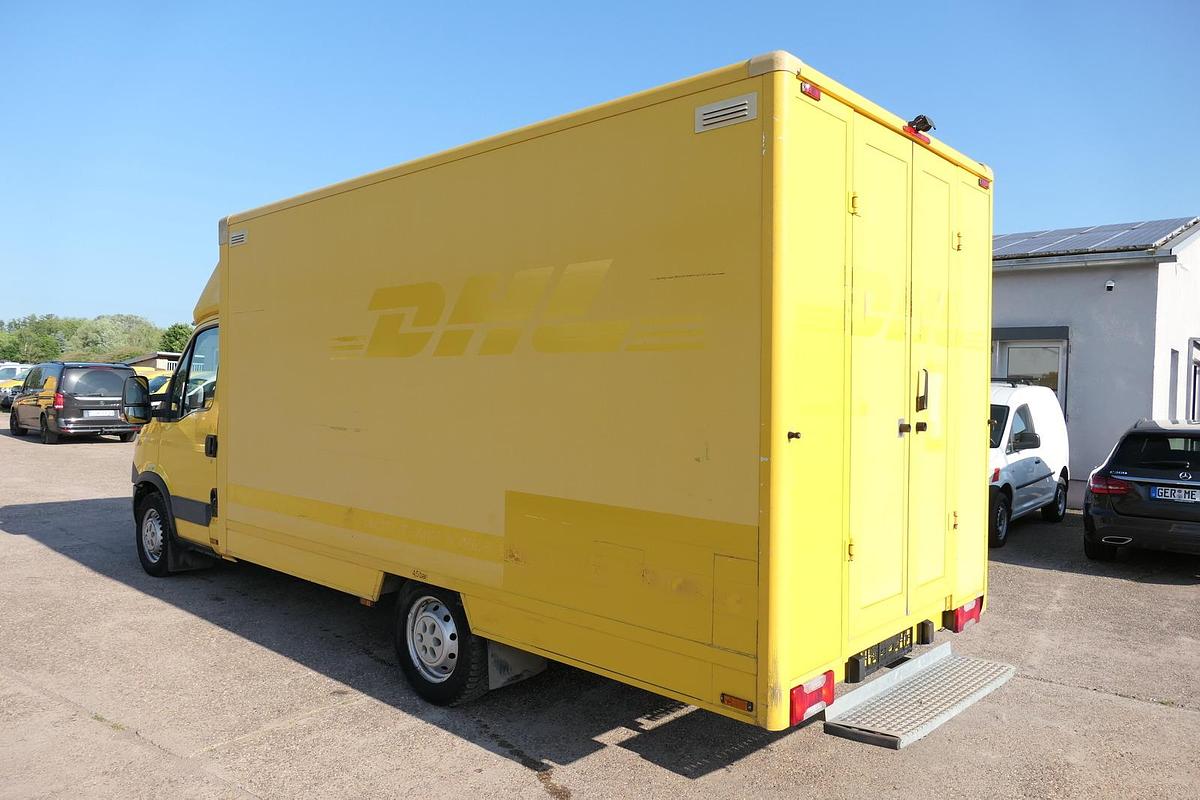 Gebraucht Iveco Daily 35 S11 C30C AUTOMATIK KAMERA Regale LUFT DURCHGANG EURO-5 CoC