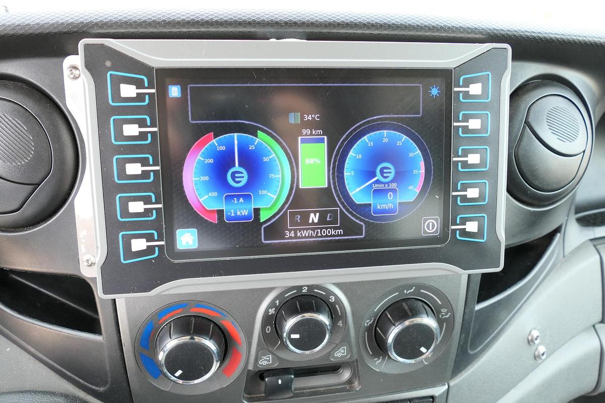 Gebraucht Iveco Daily 35 S11 C30C ELEKTRO COC Umbau 08/2021 Firma Orten Electric Trucks Umbau