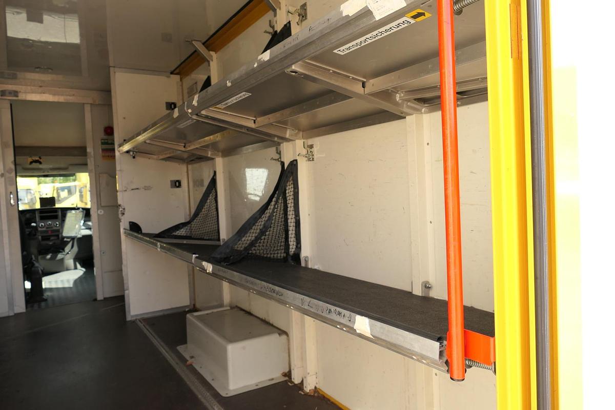 Gebraucht Iveco Daily 35 S11 C30C AUTOMATIK KAMERA MAXI KAMERA Regale LUFT - EURO 5 - CoC