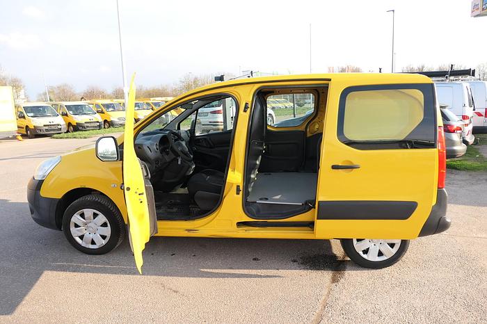 Gebraucht Citroen Berlingo 16V HDI Niveau B L1 CoC PARKTRONIK 2xSCHIEBETÜR EURO-5