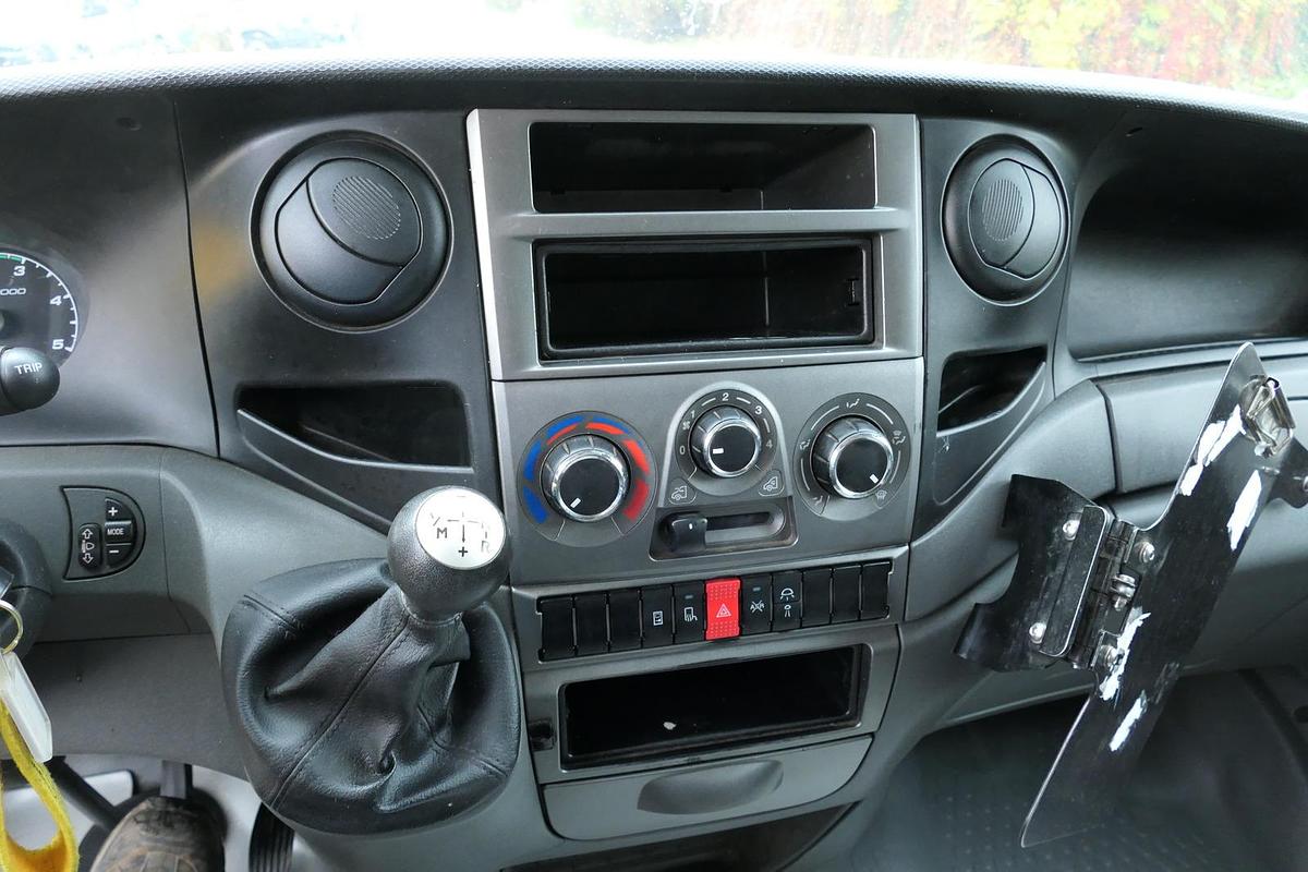 Gebraucht Iveco Daily 35 S11 C30C AUTOMATIK KAMERA Regale LUFT DURCHGANG EURO-5 CoC