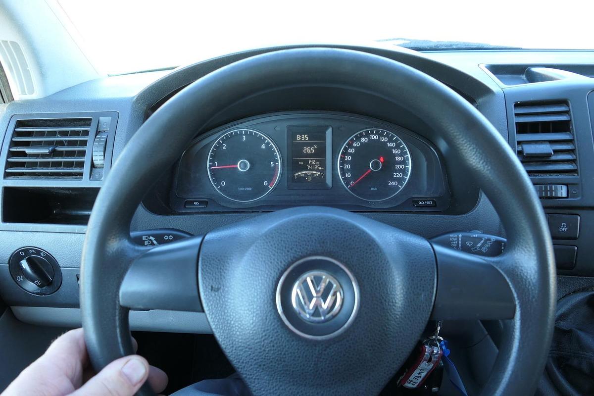 Gebraucht Volkswagen T5 Transporter 2.0 TDI PARKTRONIK EURO-5 2xSCHIEBETÜR CoC