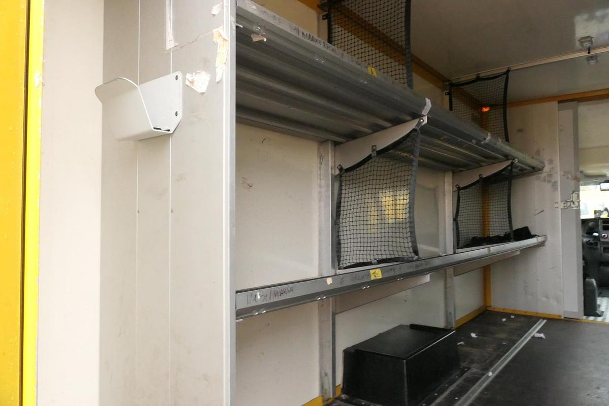 Gebraucht Iveco Daily 35 S11 C30C AUTOMATIK KAMERA MAXI KAMERA Regale LUFT - EURO 5 - CoC