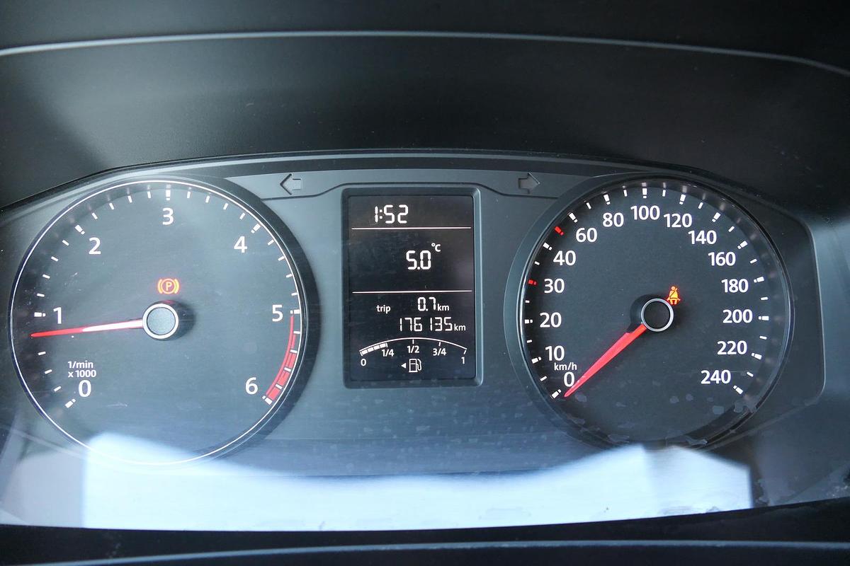 Gebraucht Volkswagen T6 Transporter 2.0 TDI lang 4Motion 3Sitzer AHK Werkstatteinbauten - KLIMA