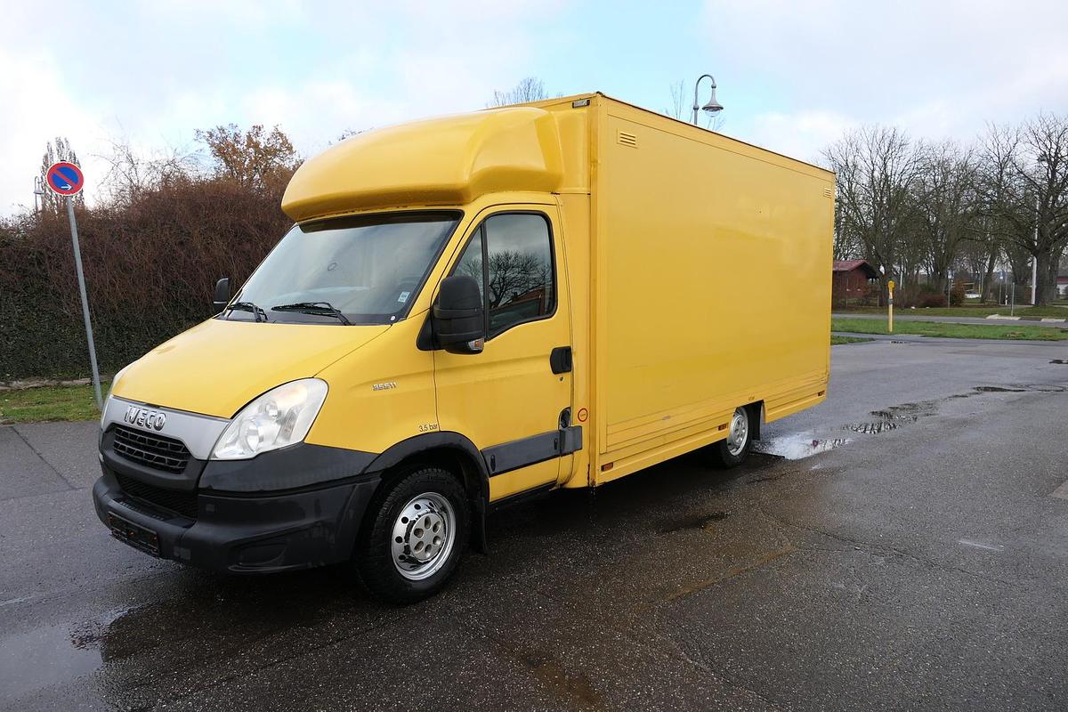 Gebraucht Iveco Daily 35 S11 C30C KURZ AUTOMATIK KAMERA Regale LUFT DURCHGANG EURO-5 CoC