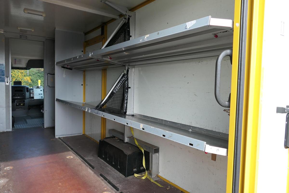 Gebraucht Mercedes-Benz SPRINTER 310 CDI MAXI EURO-5 KOFFER REGALE KAMERA DURCHGANG