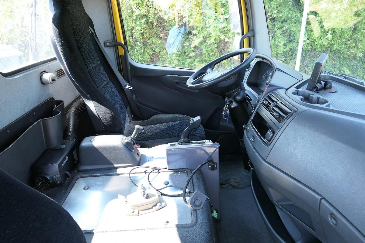 Gebraucht Mercedes-Benz KAMAG WBH 25 Wiesel Sattelkupplung Umsetzfahrz.