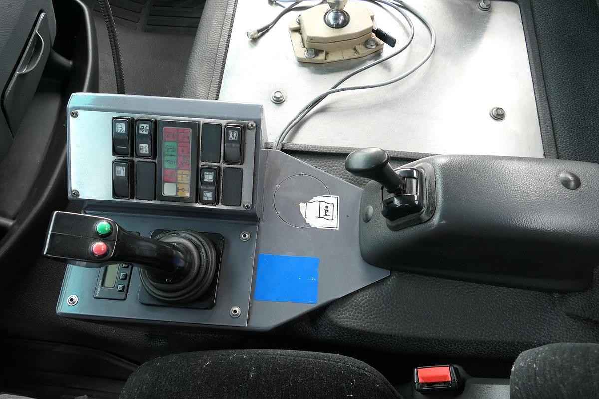 Gebraucht Mercedes-Benz KAMAG WBH 25 Wiesel Terberg Umsetzfahrz. Sattelkupplung KLIMA WEBASTO