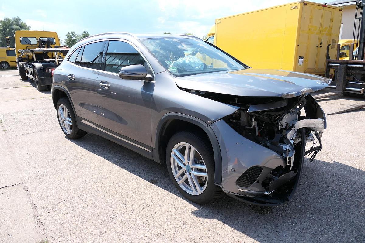 Gebraucht Mercedes-Benz EQA 250 + Progressive Klima AHK