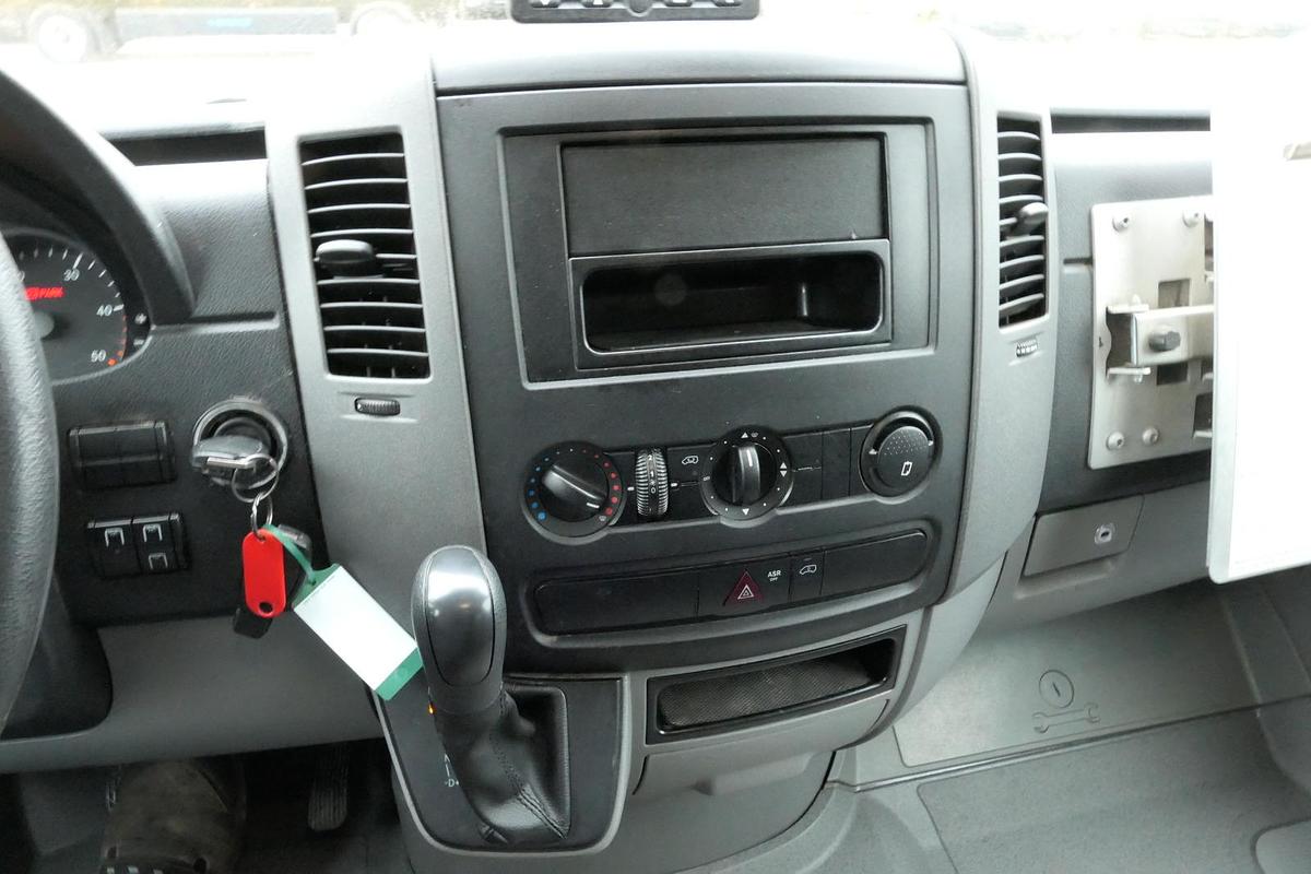 Gebraucht Mercedes-Benz SPRINTER 310 CDI MAXI EURO-5 KOFFER REGALE KAMERA DURCHGANG