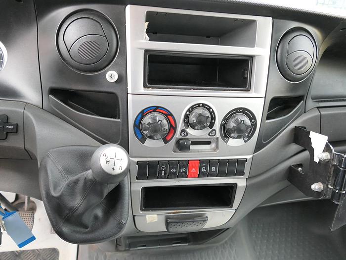 Gebraucht Iveco Daily 35 S11 C30C AUTOMATIK KAMERA MAXI Regale