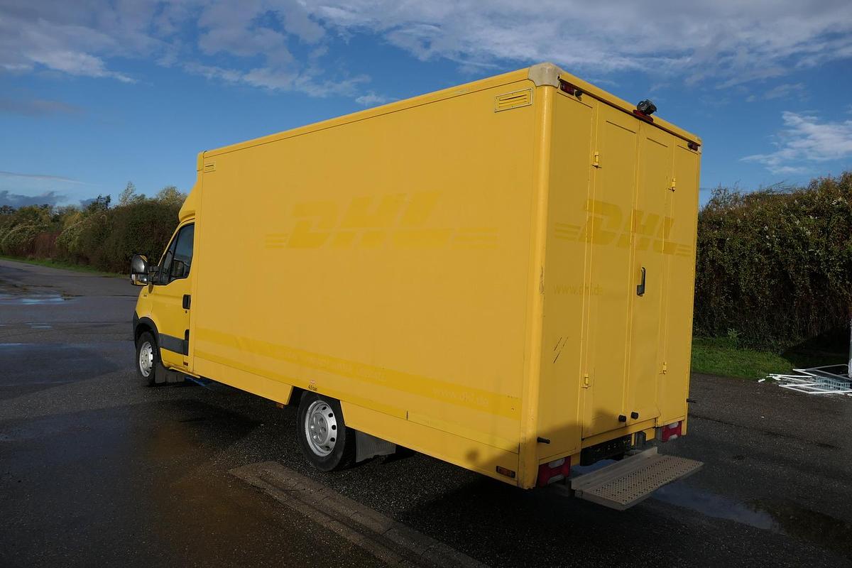 Gebraucht Iveco Daily 35 S11 C30C AUTOMATIK KAMERA MAXI Regale DURCHGANG