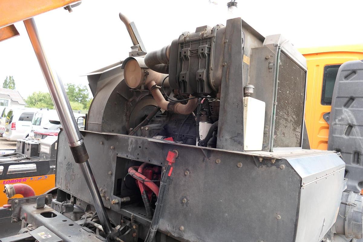 Gebraucht MAN TGL 12.250 4x2 BL Kehrmaschine