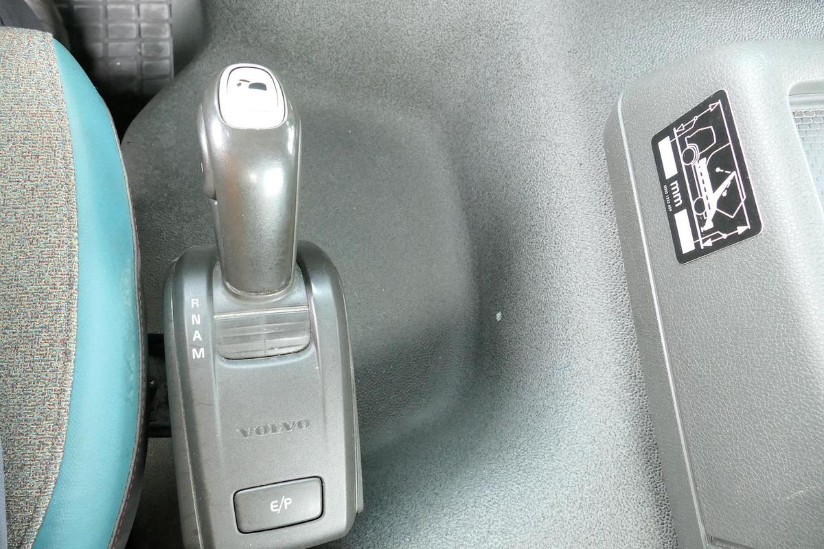 Gebraucht Volvo FM 370 6x2 Meiller Lenkachse KLIMA AHK