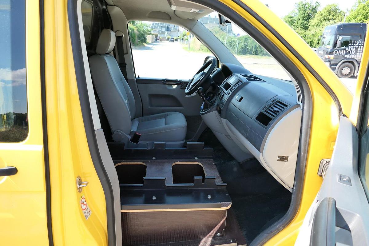 Gebraucht Volkswagen T5 Transporter 2.0 TDI PARKTRONIK EURO-5 2xSCHIEBETÜR CoC