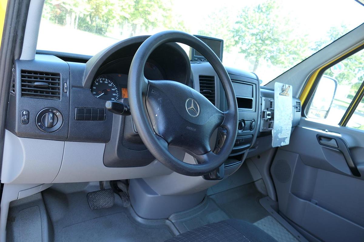 Gebraucht Mercedes-Benz SPRINTER 310 CDI MAXI EURO-5 KOFFER REGALE KAMERA DURCHGANG
