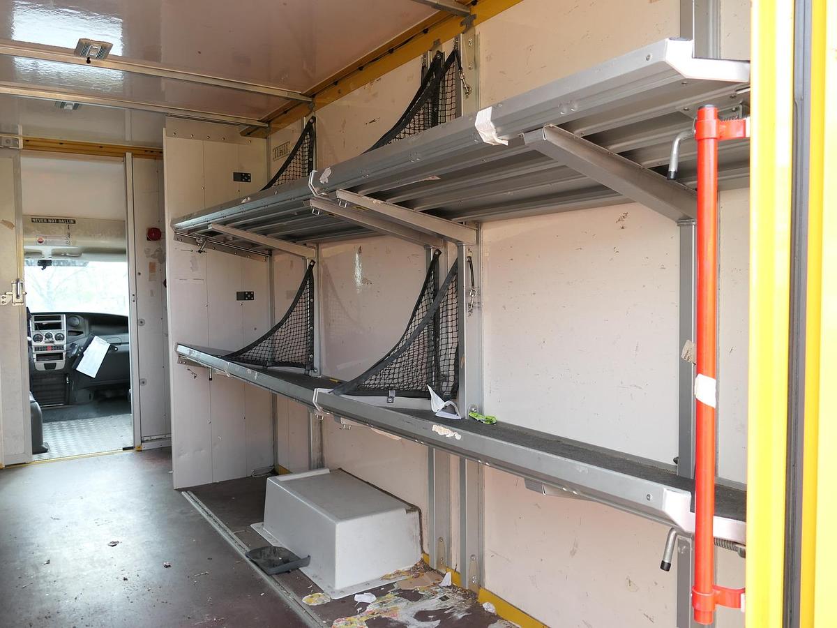 Gebraucht Iveco Daily 35 S11 C30C AUTOMATIK KAMERA MAXI Regale DURCHGANG