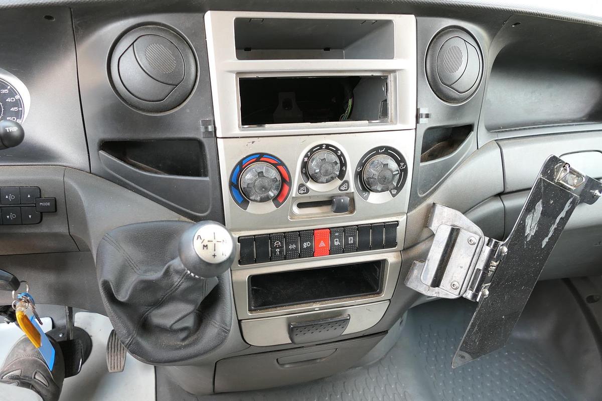 Gebraucht Iveco Daily 35 S11 C30C AUTOMATIK KAMERA MAXI Regale LUFT