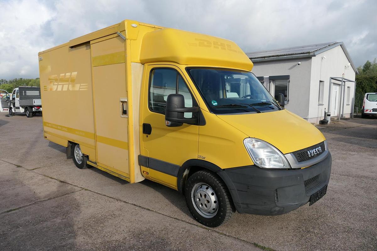 Gebraucht Iveco Daily 35 S11 C30C AUTOMATIK KAMERA MAXI Regale DURCHGANG