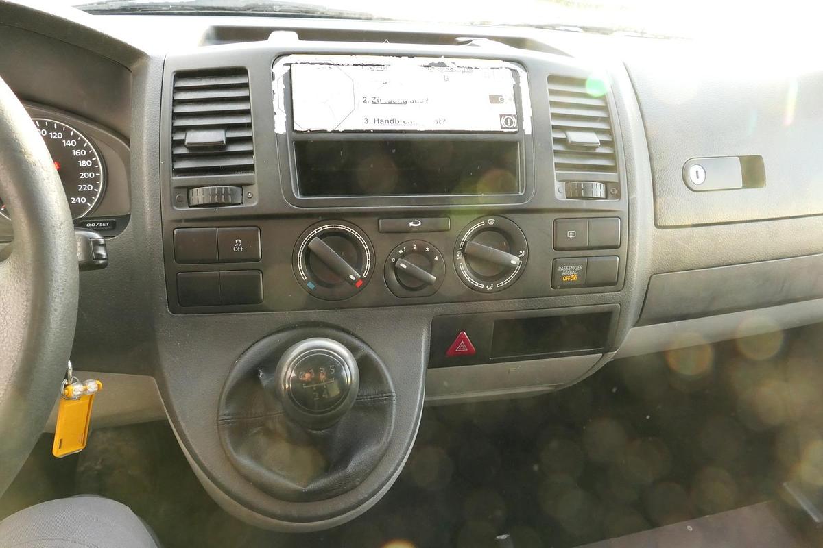 Gebraucht Volkswagen T5 Transporter 2.0 TDI PARKTRONIK EURO-5 2xSCHIEBETÜR CoC