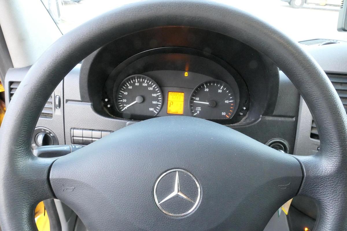 Gebraucht Mercedes-Benz SPRINTER 310 CDI MAXI EURO-5 KOFFER REGALE KAMERA DURCHGANG