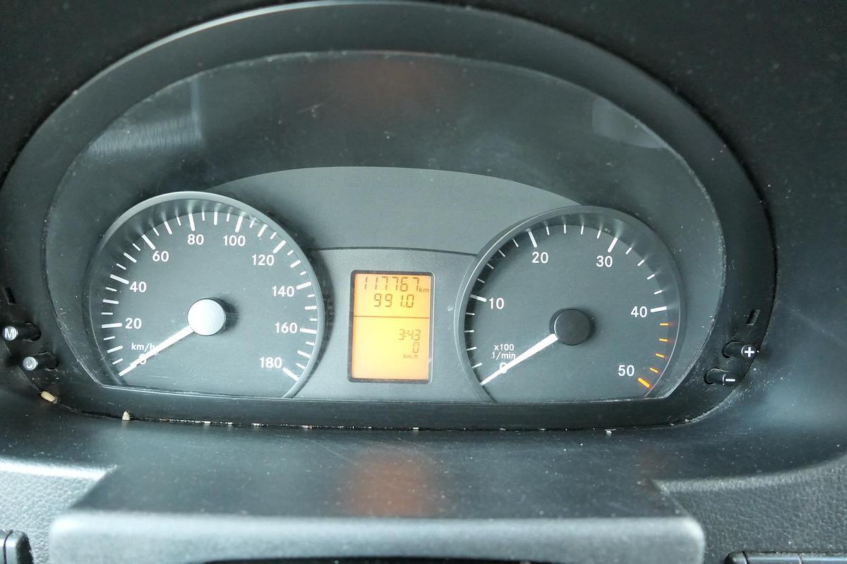 Gebraucht Mercedes-Benz SPRINTER 310 CDI MAXI EURO-5 KOFFER DURCHGANG REGALE KAMERA SERVICE