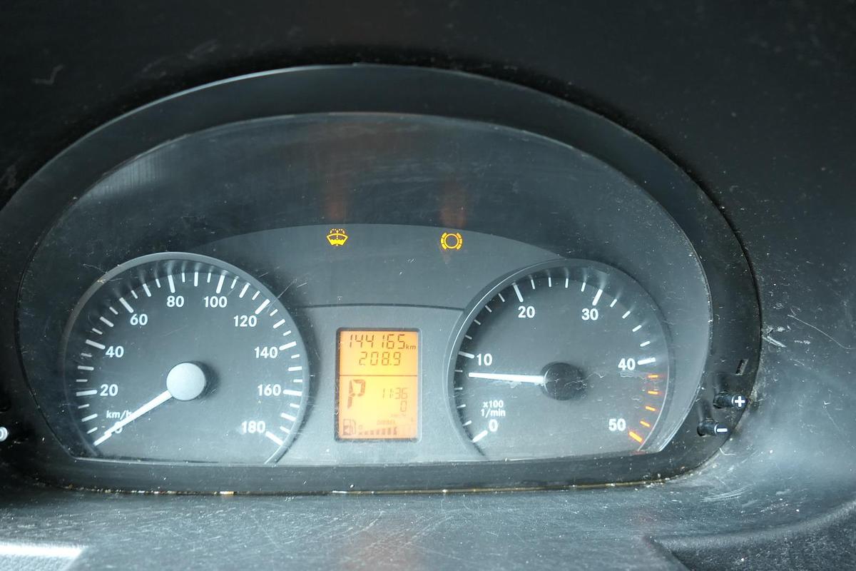 Gebraucht Mercedes-Benz SPRINTER 310 CDI MAXI EURO-5 KOFFER DURCHGANG REGALE KAMERA