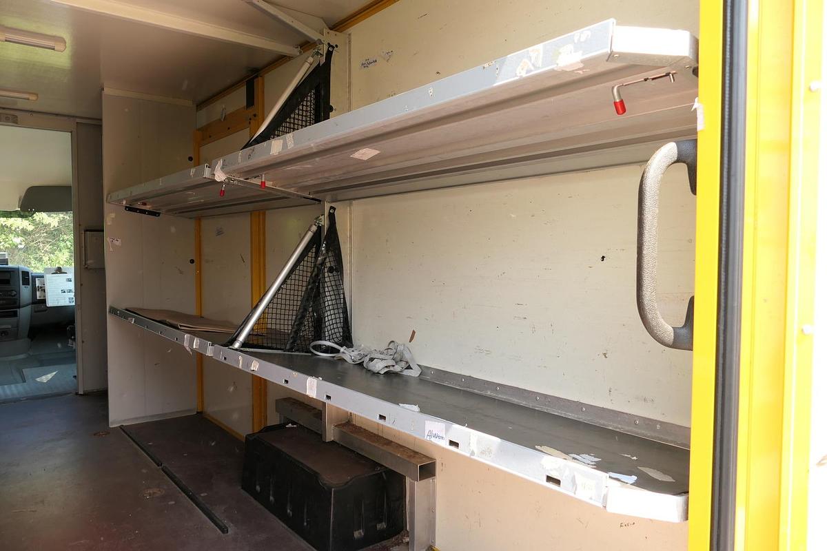 Gebraucht Mercedes-Benz SPRINTER 310 CDI MAXI EURO-5 KOFFER REGALE KAMERA DURCHGANG