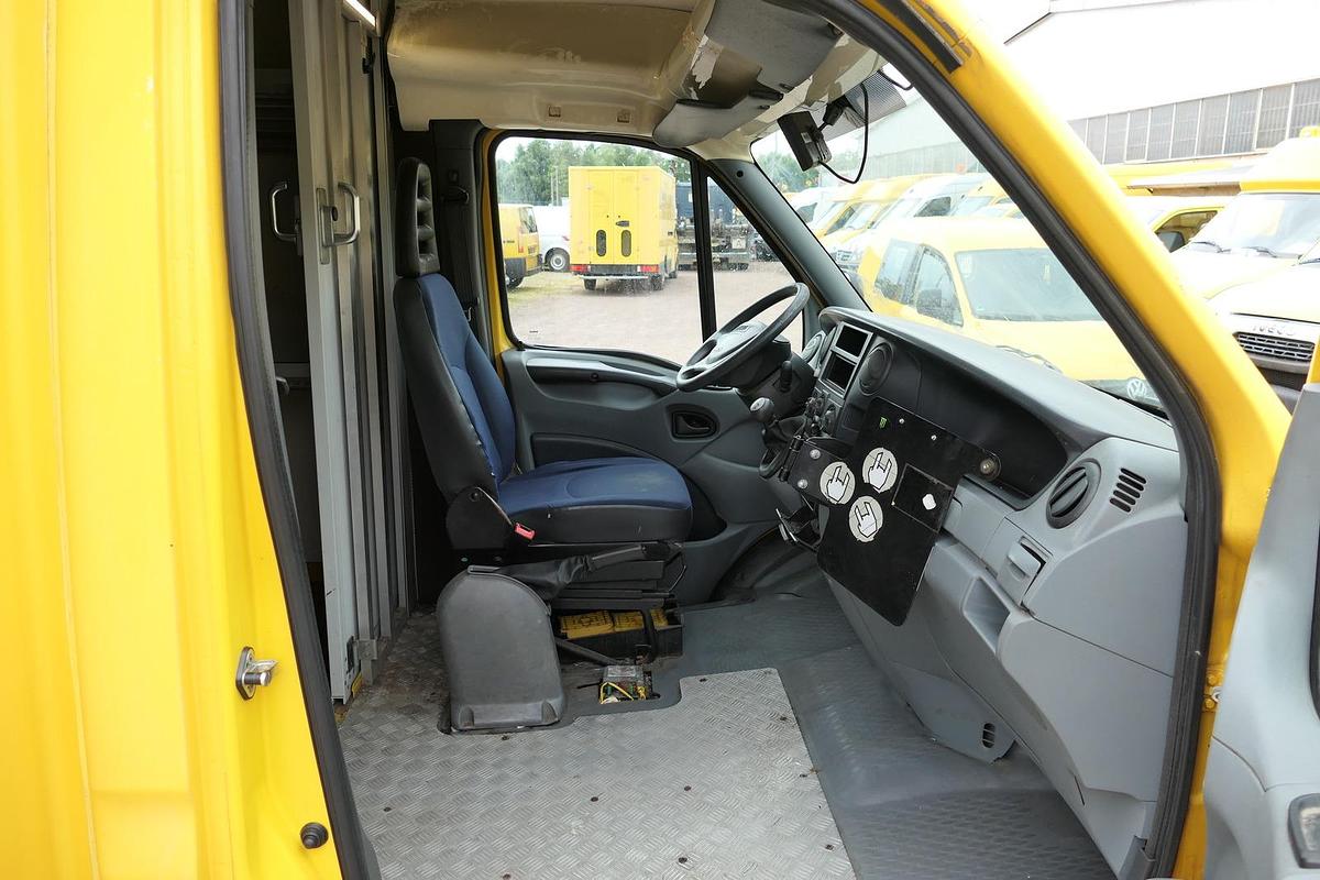 Gebraucht Iveco Daily 35 S12 C30C AUTOMATIK KAMERA MAXI Regale DURCHGANG
