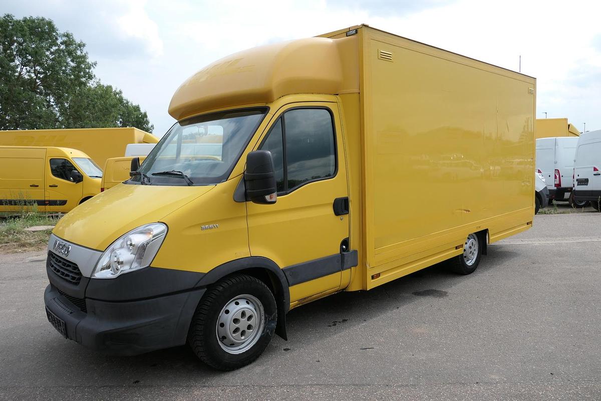 Gebraucht Iveco Daily 35 S11 C30C AUTOMATIK KAMERA Regale LUFT DURCHGANG EURO-5 CoC