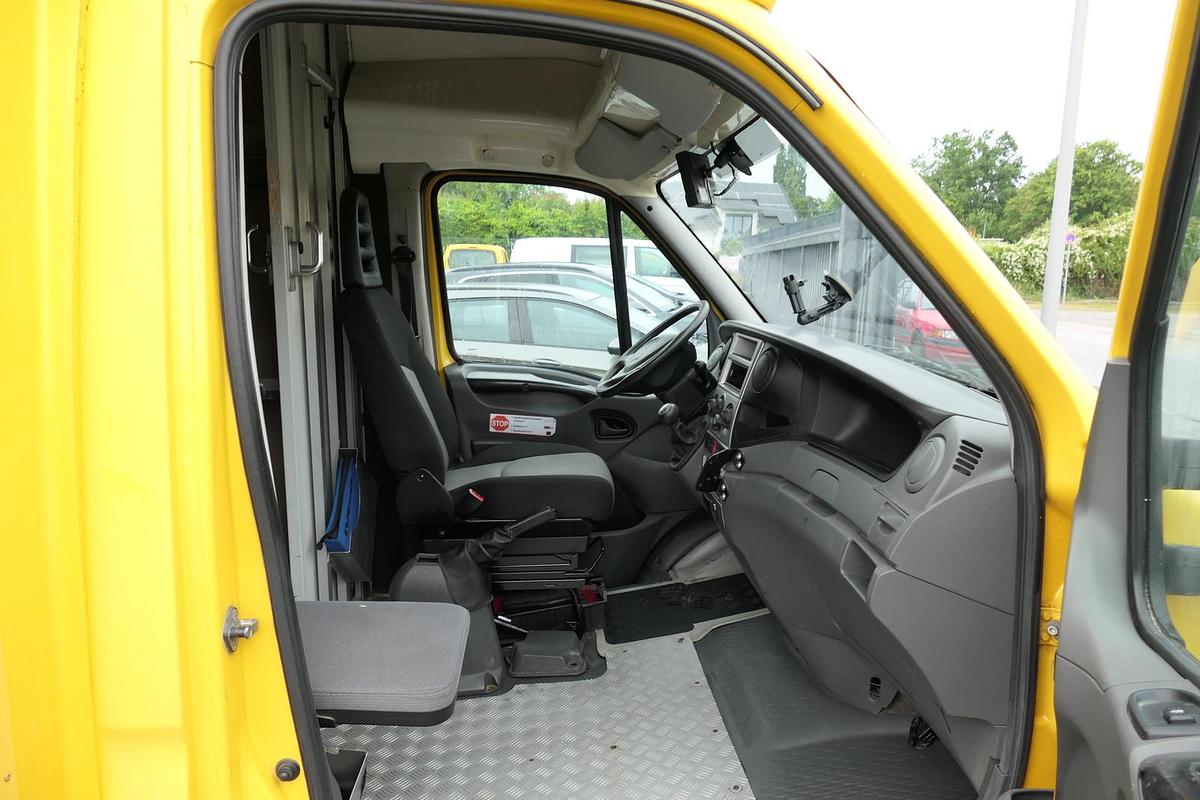 Gebraucht Iveco Daily 35 S11 C30C AUTOMATIK KAMERA MAXI Regale DURCHGANG