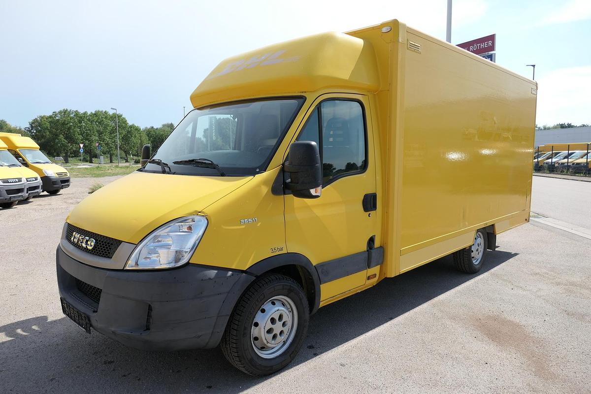 Gebraucht Iveco Daily 35 S11 C30C AUTOMATIK KAMERA MAXI Regale DURCHGANG