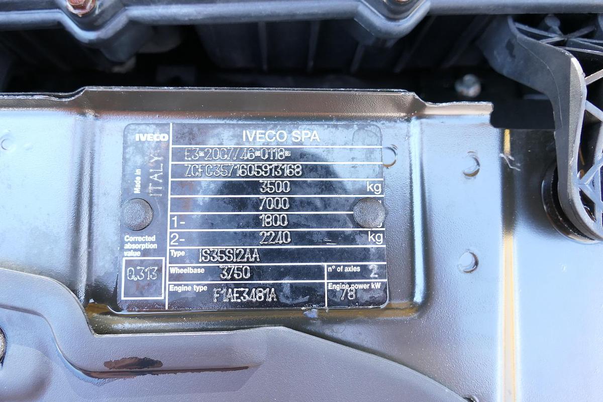 Gebraucht Iveco Daily 35 S11 C30C AUTOMATIK KAMERA Regale LUFT DURCHGANG EURO-5 CoC