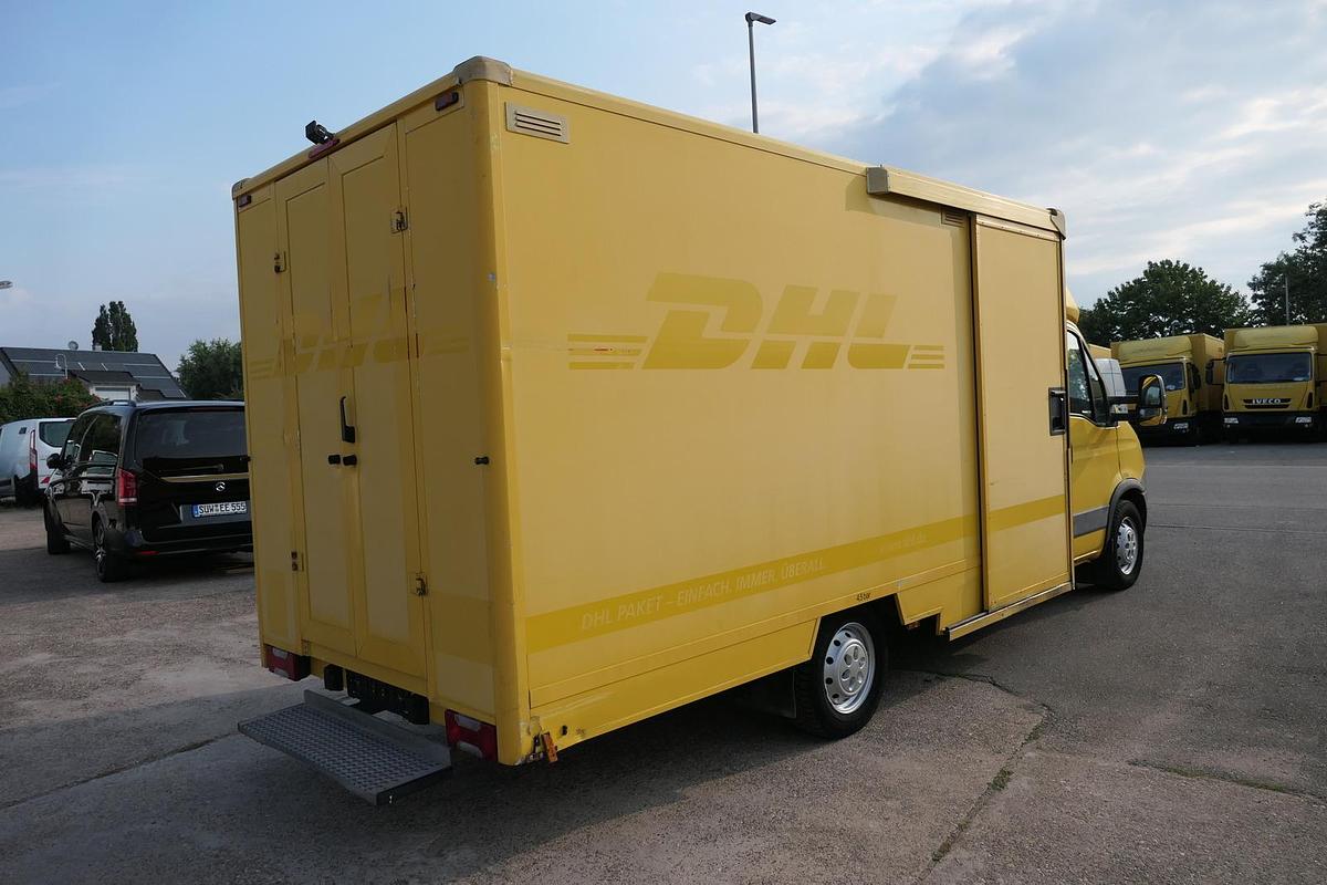 Gebraucht Iveco Daily 35 S11 C30C AUTOMATIK KAMERA Regale LUFT DURCHGANG EURO-5 CoC