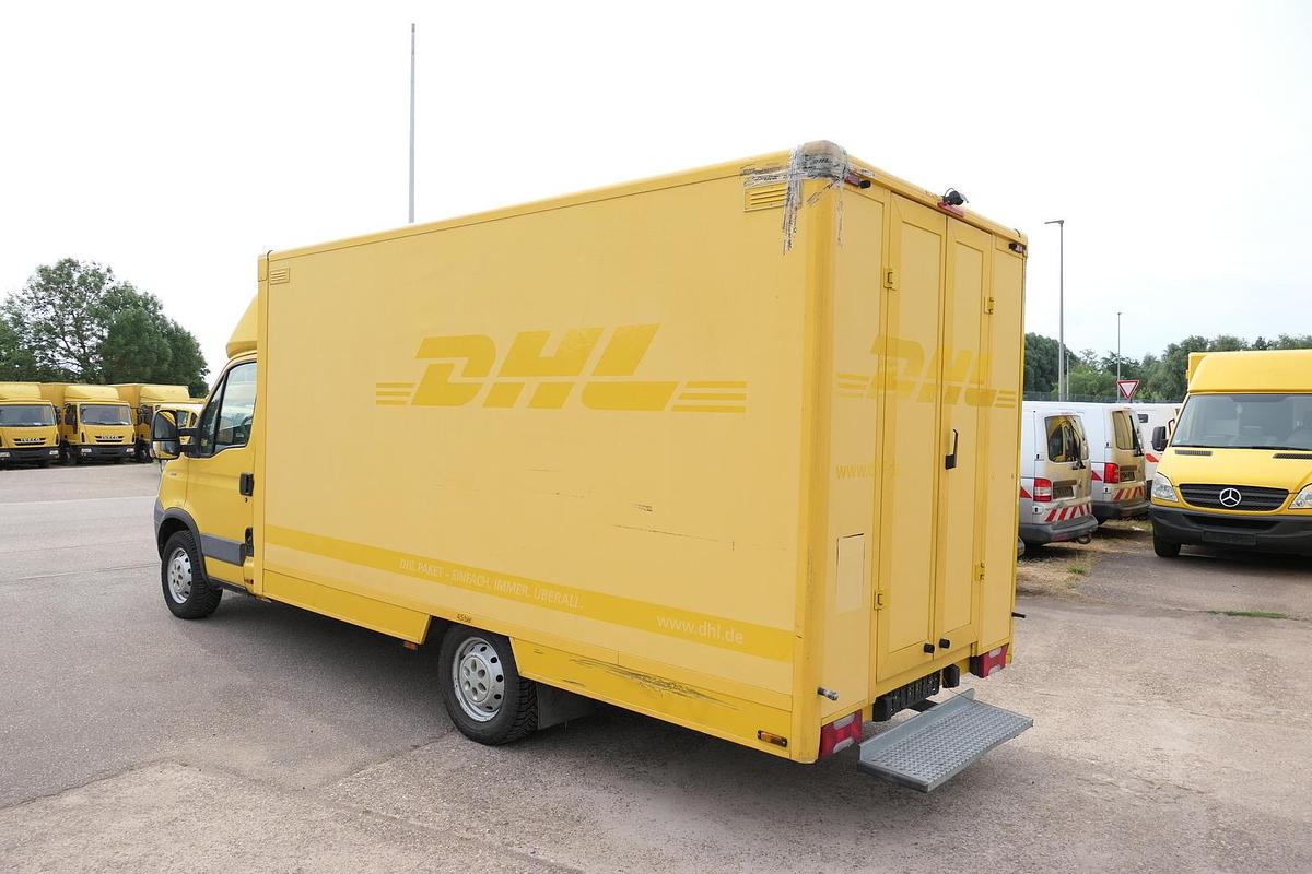 Gebraucht Iveco Daily 35 S11 C30C AUTOMATIK KAMERA MAXI Regale DURCHGANG