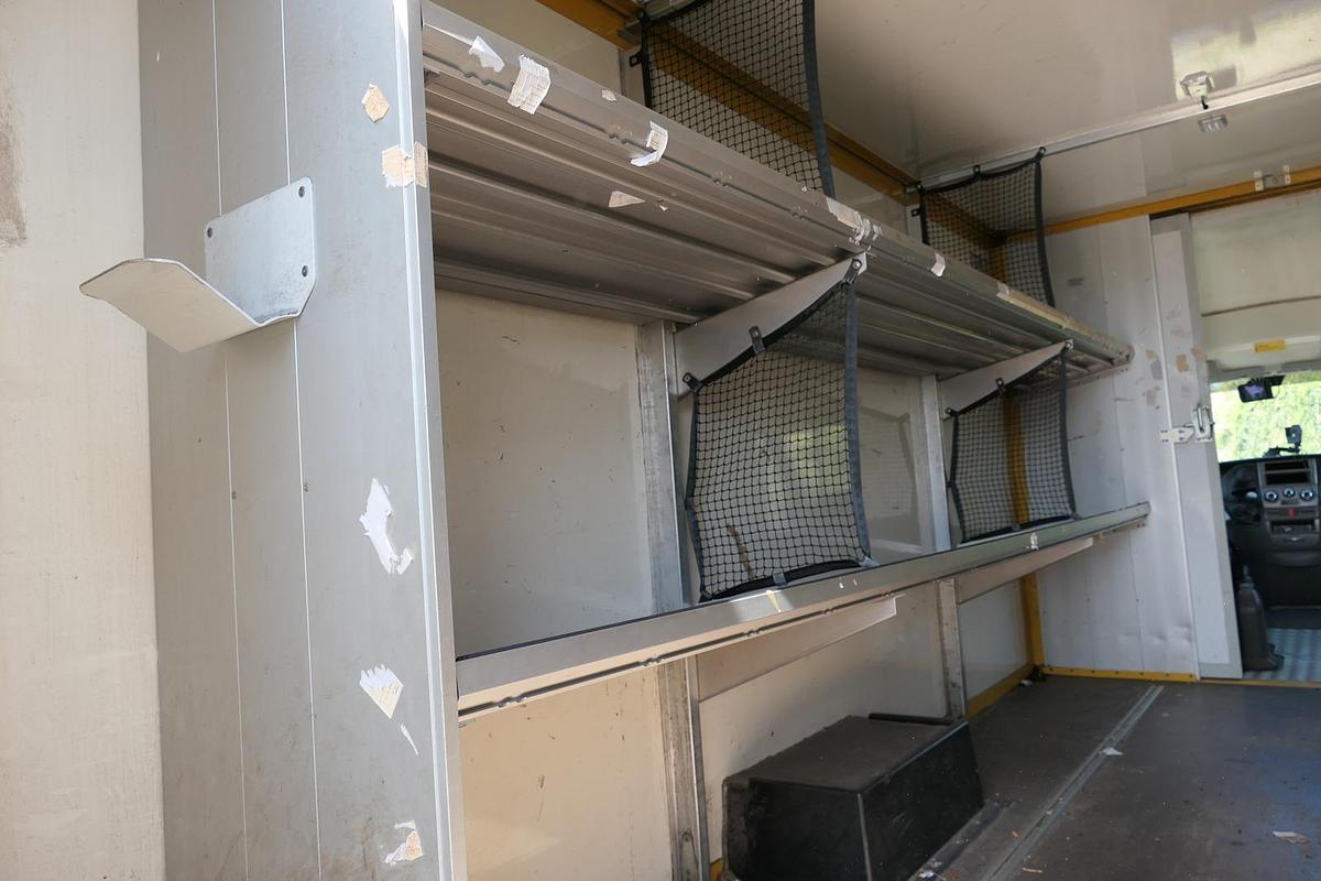 Gebraucht Iveco Daily 35 S11 C30C AUTOMATIK KAMERA Regale LUFT DURCHGANG EURO-5 CoC