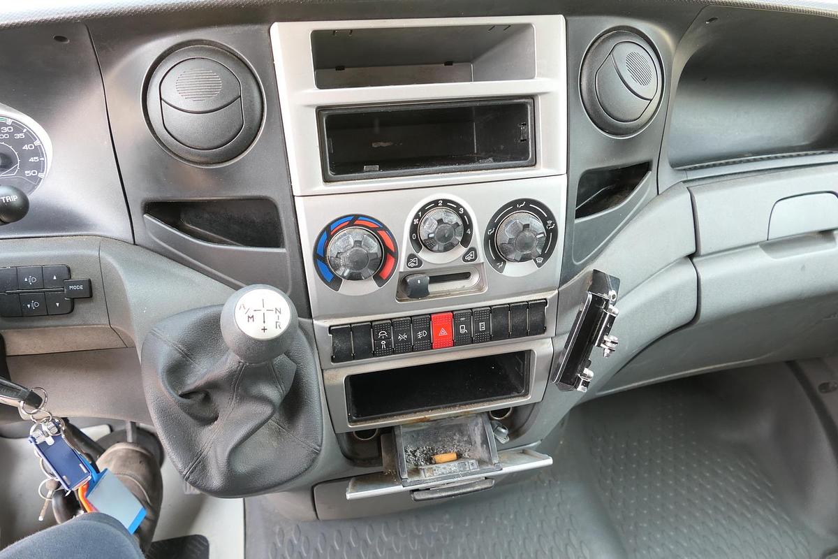 Gebraucht Iveco Daily 35 S11 C30C AUTOMATIK KAMERA MAXI Regale LUFT