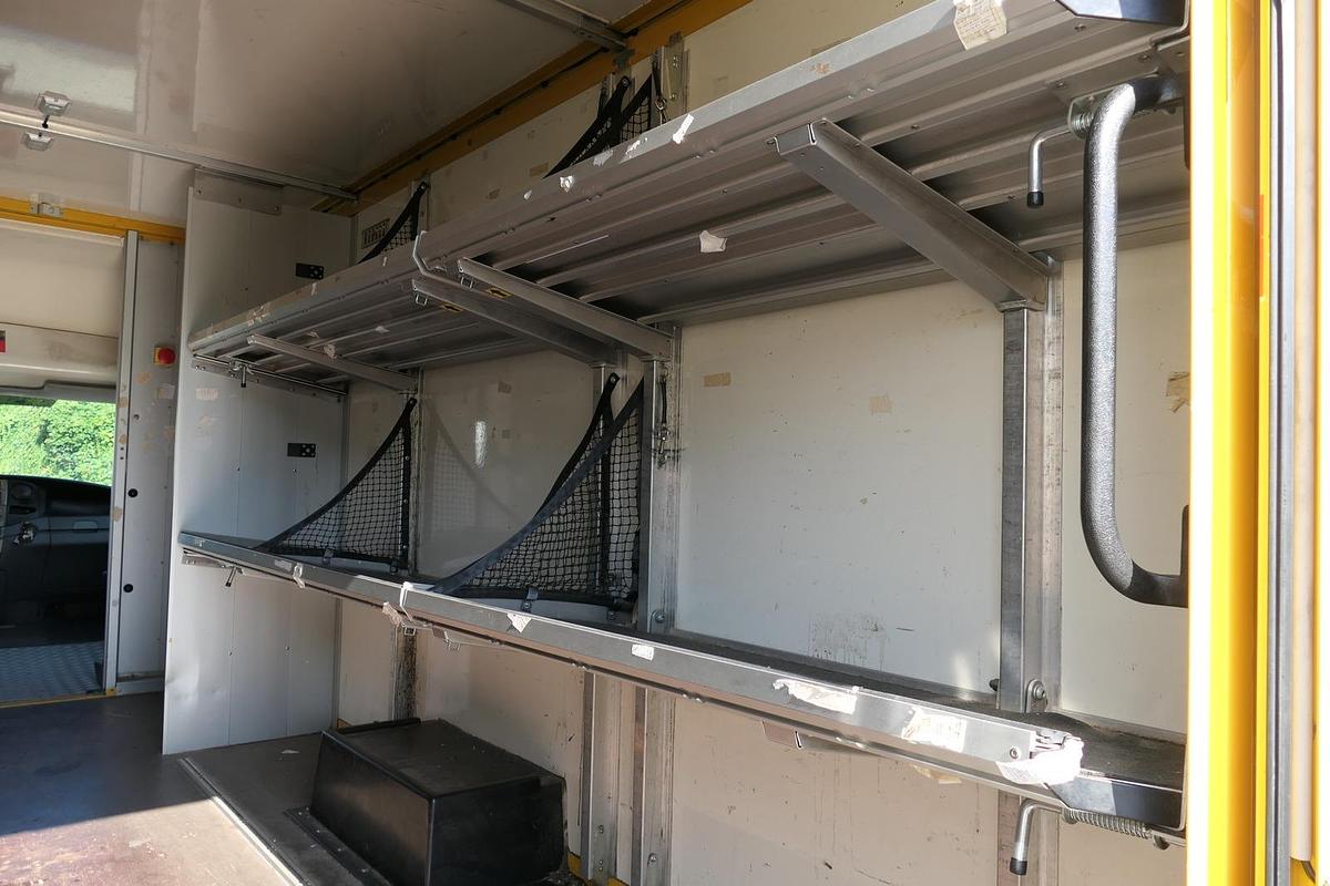 Gebraucht Iveco Daily 35 S11 C30C AUTOMATIK KAMERA Regale LUFT DURCHGANG EURO-5 CoC