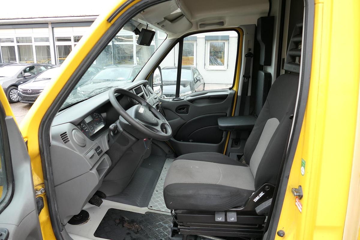 Gebraucht Iveco Daily 35 S11 C30C AUTOMATIK KAMERA Regale LUFT DURCHGANG EURO-5 CoC