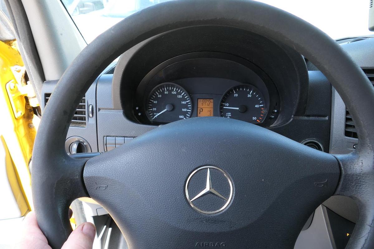 Gebraucht Mercedes-Benz SPRINTER 310 CDI MAXI EURO-5 KOFFER REGALE KAMERA DURCHGANG