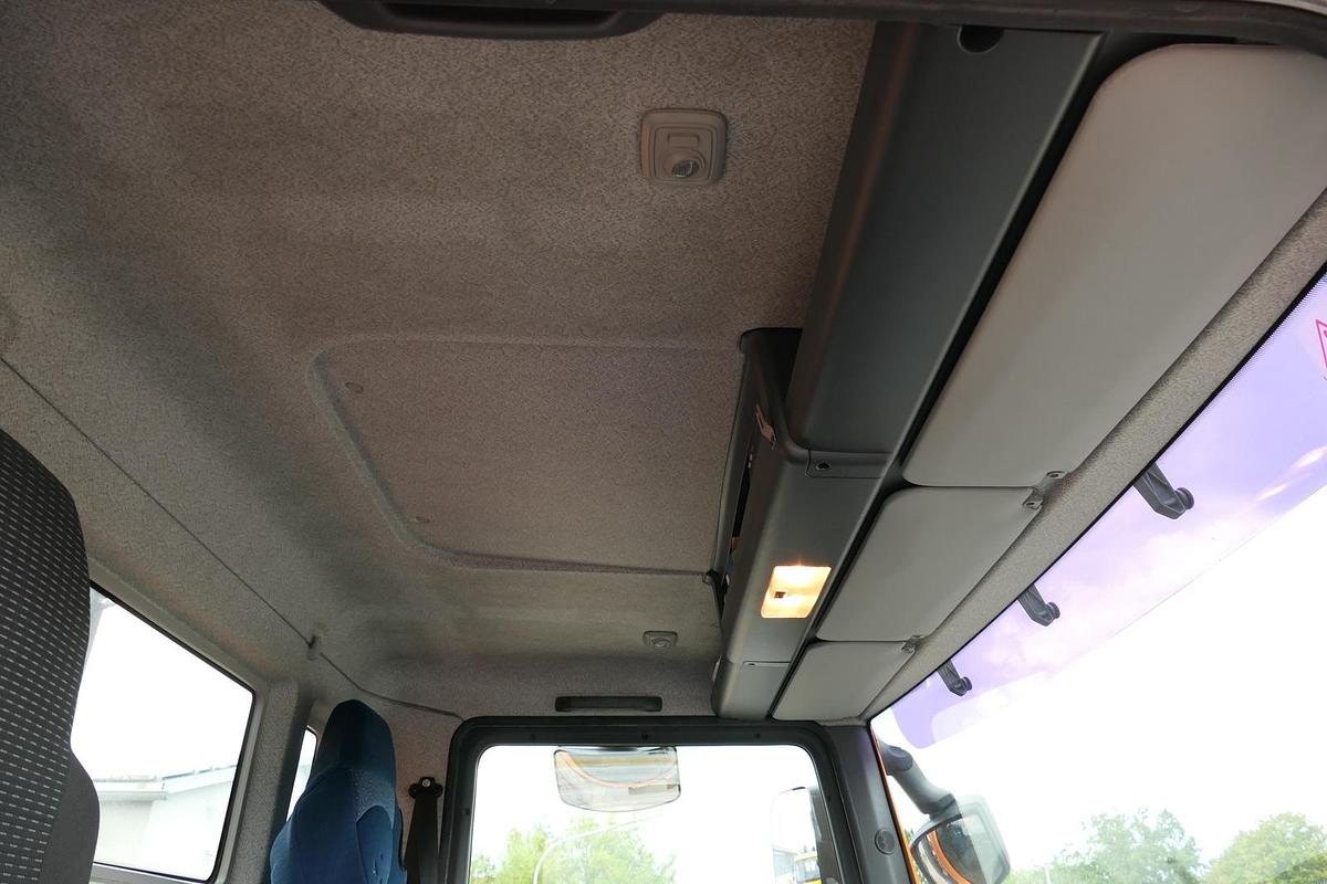 Gebraucht MAN TGL 12.250 4x2 BL Kehrmaschine