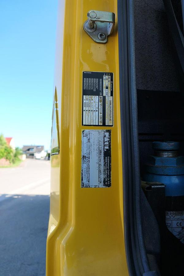 Gebraucht Mercedes-Benz Atego ZW GLEISSAUGER Schienenreiniger KROLL 950.50 ZW Zweiwege