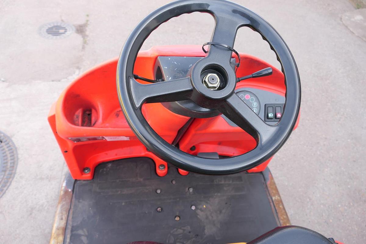 Gebraucht Linde P 60 Z Schlepper Batterie 12/2019