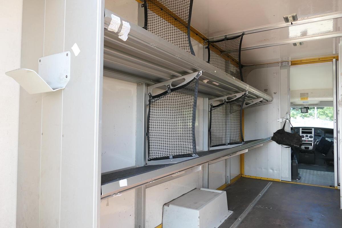Gebraucht Iveco Daily 35 S11 C30C AUTOMATIK KAMERA MAXI Regale DURCHGANG