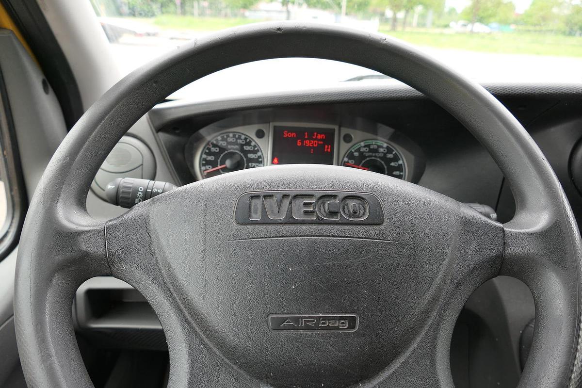 Gebraucht Iveco Daily 35 S11 C30C AUTOMATIK KAMERA MAXI Regale DURCHGANG