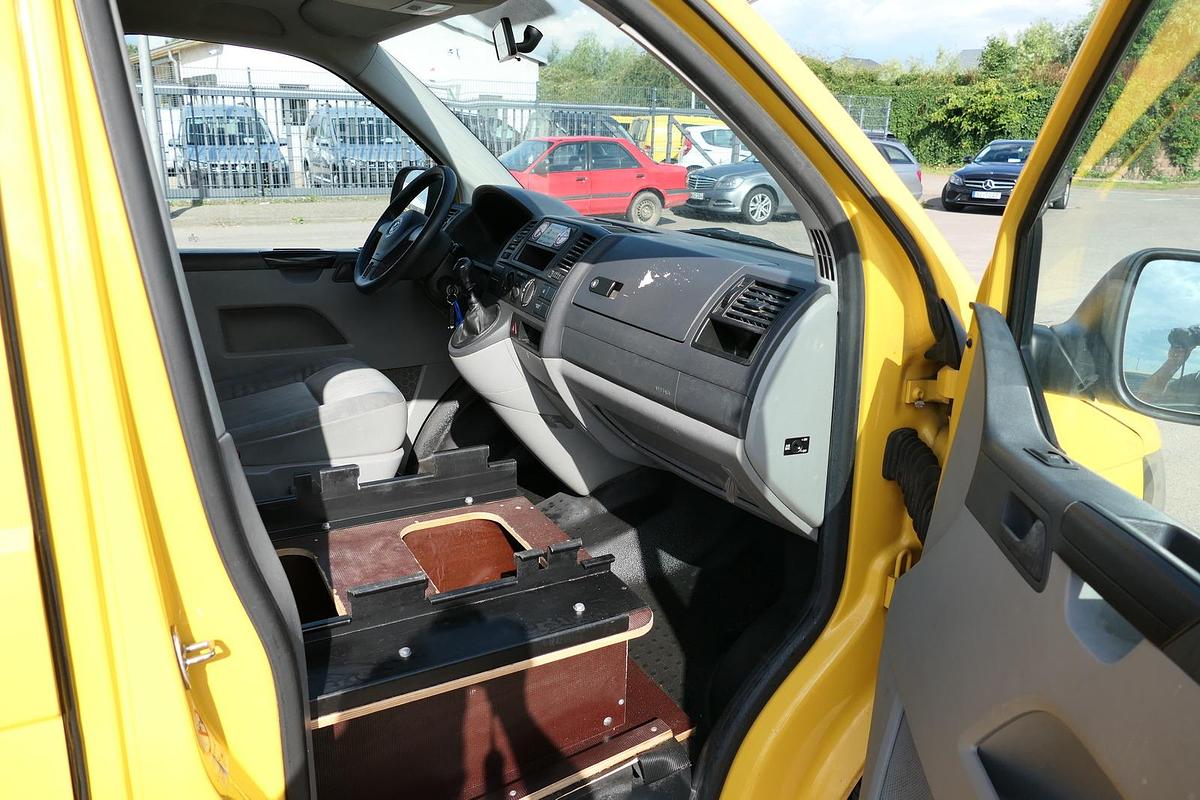 Gebraucht Volkswagen T5 Transporter 2.0 TDI PARKTRONIK EURO-5 2xSCHIEBETÜR CoC